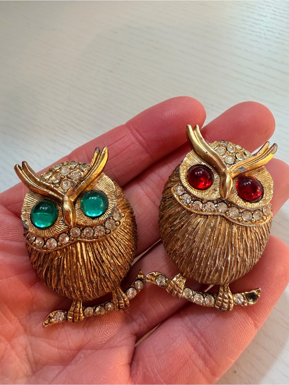 Vintage Gold Owl Brooch Pair with Gem Eyes and Crystals - Picture 3 of 5
